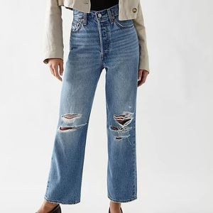 Levi's Ribcage Straight Ankle Jeans in After Love